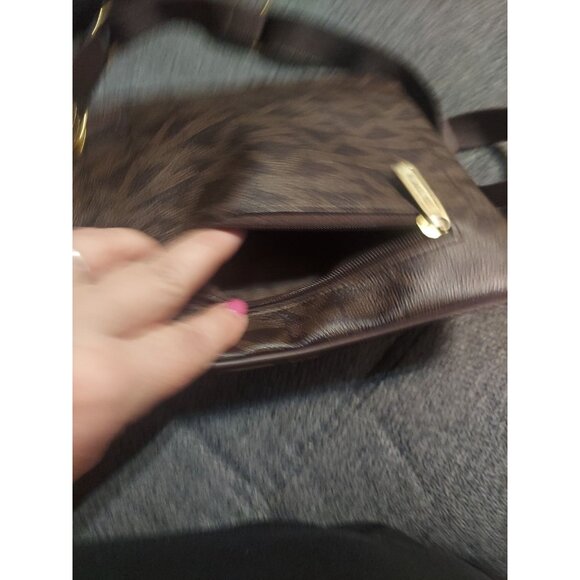 Michael Kors Briley Small Women's Messenger Crossbody Bag - Brown Canvas Strap - Picture 9 of 11